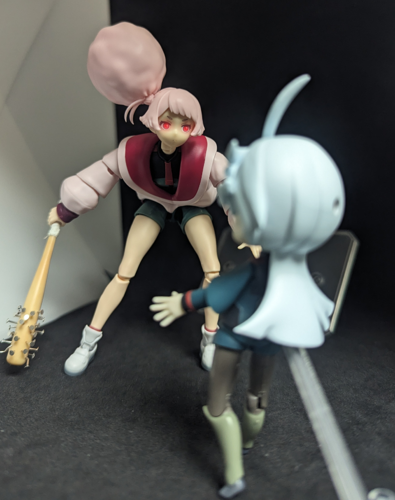 チュチュ「スレッタ…コロス…」ミオリネ「ヘイヘイ、落ち着きなさいそこな野蛮人」チュチュ「失ワレシ我ガポンポンニ、ヤツノ生首ヲ捧ゲル…」ミオリネ「いかれてやがる…そんな事よりは私にいい考えがあるわ!」