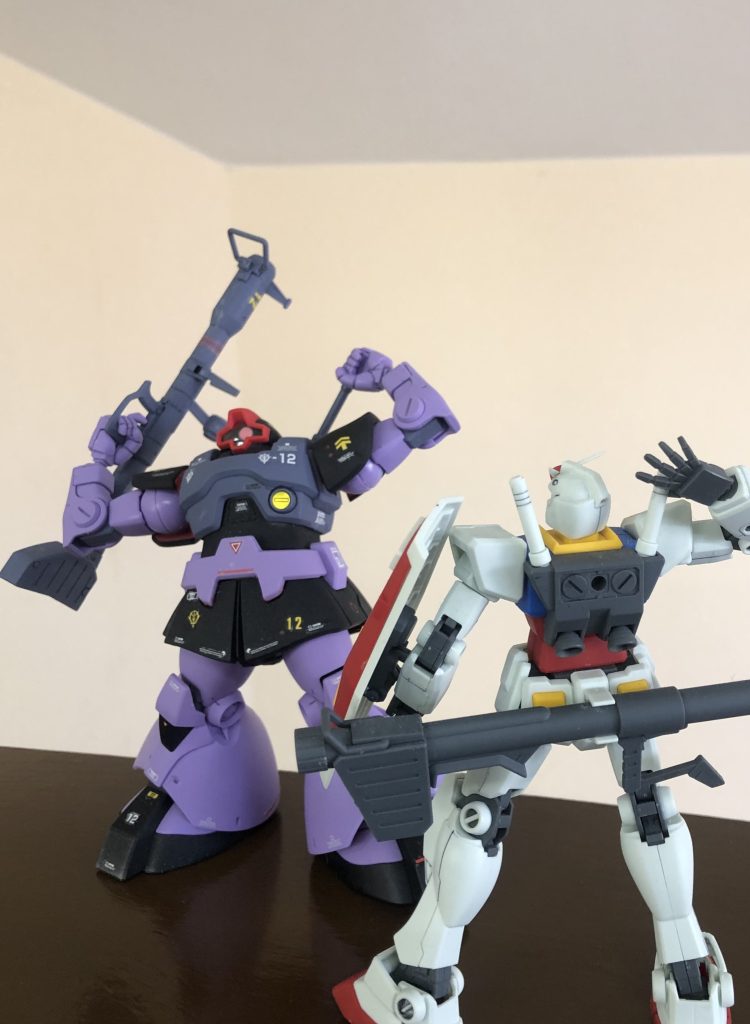ガンダムと対決💖