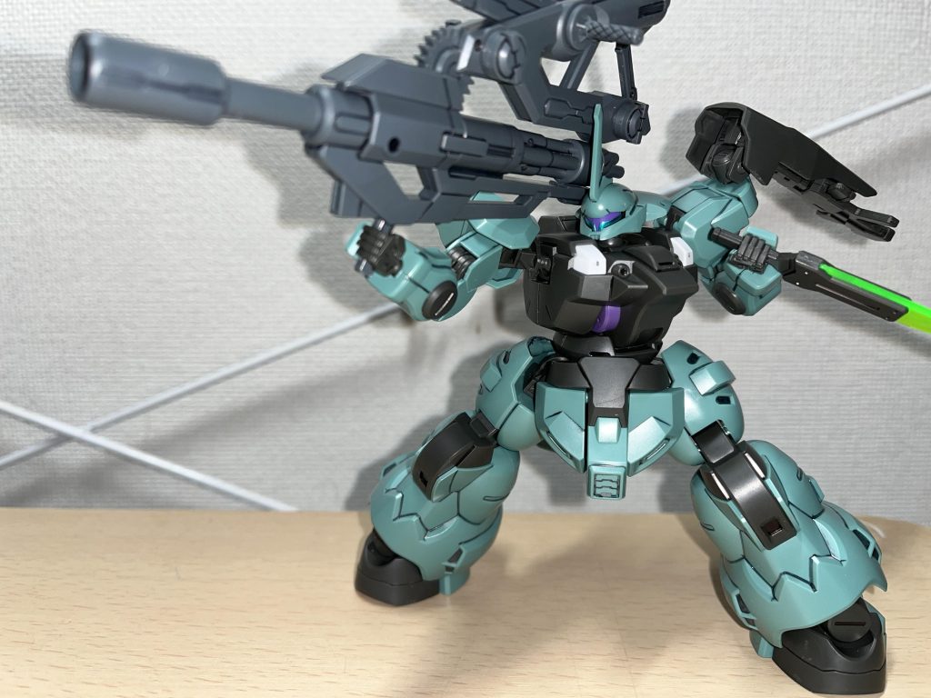 バズーカ(?)のの方も。どうやって組み替えるか忘れてしまったので、フィーリングでやったけど、多分間違えてるな、これ。