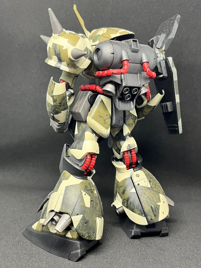 マステを貼るだけのお手軽迷彩塗装でした  失敗してもガンプラは自由  まぁこんなもんでしょ  皆さんいっしょに楽しみましょう