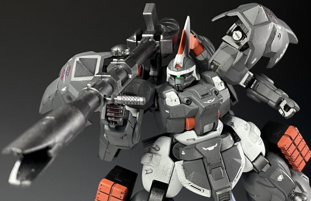 主兵装のバズーカはEGストライク、ミサイルポッドはバトルアームアームズの物を使用。