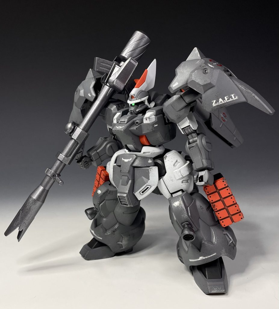 デカール貼付後、艶消し&スポンジチッピングで仕上げました。