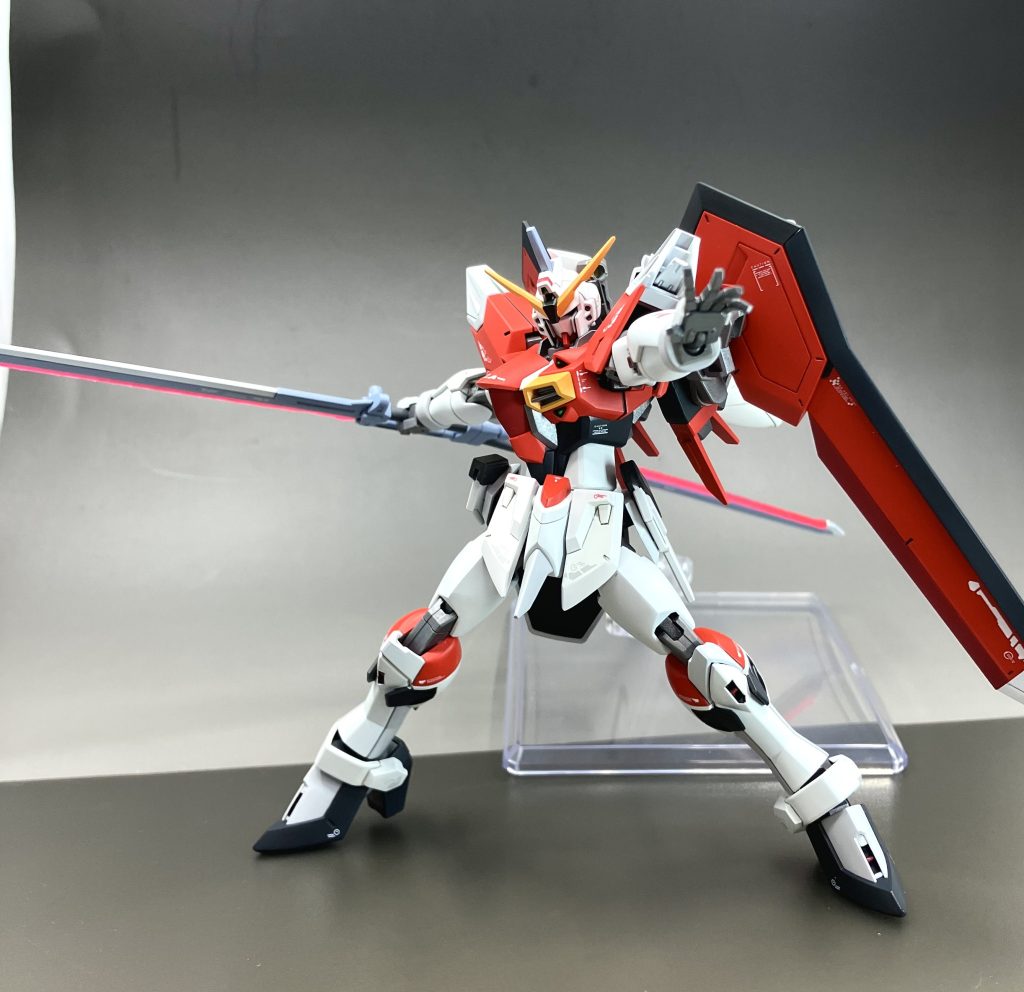 可動が優秀なキットなのでポージングが楽です。