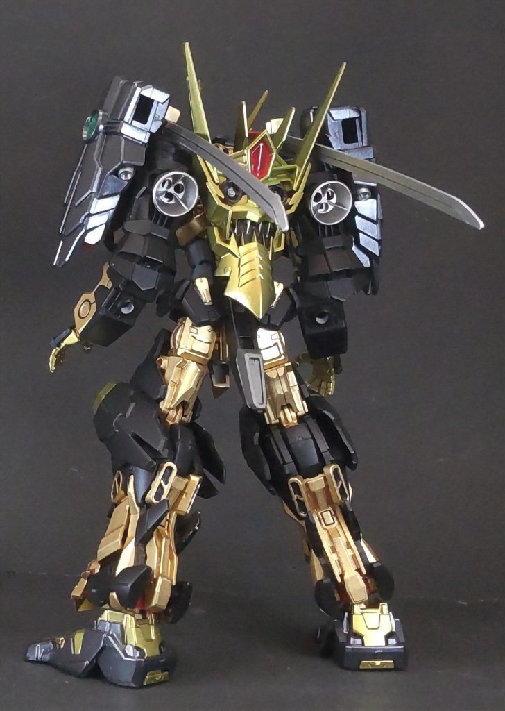 HG 戦国アストレイ頑駄無–3枚目/制作者：三代目和菓子屋