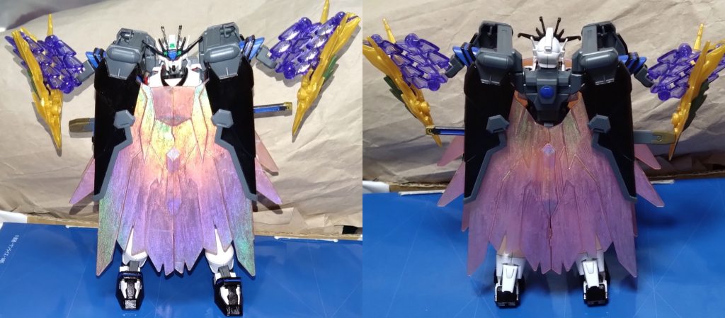 もう一つの形態は『ディフェンスモード』防御形態になります。ウイングユニットを前後に展開させることで機体をビームのマントで包む。あらゆる攻撃をも防ぎ、味方を守る盾になるようになった。それ以外にも『ウイングガンダムゼロカスタム』のように大気圏突入も可能。ウイングユニットを閉塞し、ビームマントを展開することで大気の摩擦熱などによる高温から機体を保護し、戦闘機能を維持したまま戦線にそのまま投入することができる……設定です。