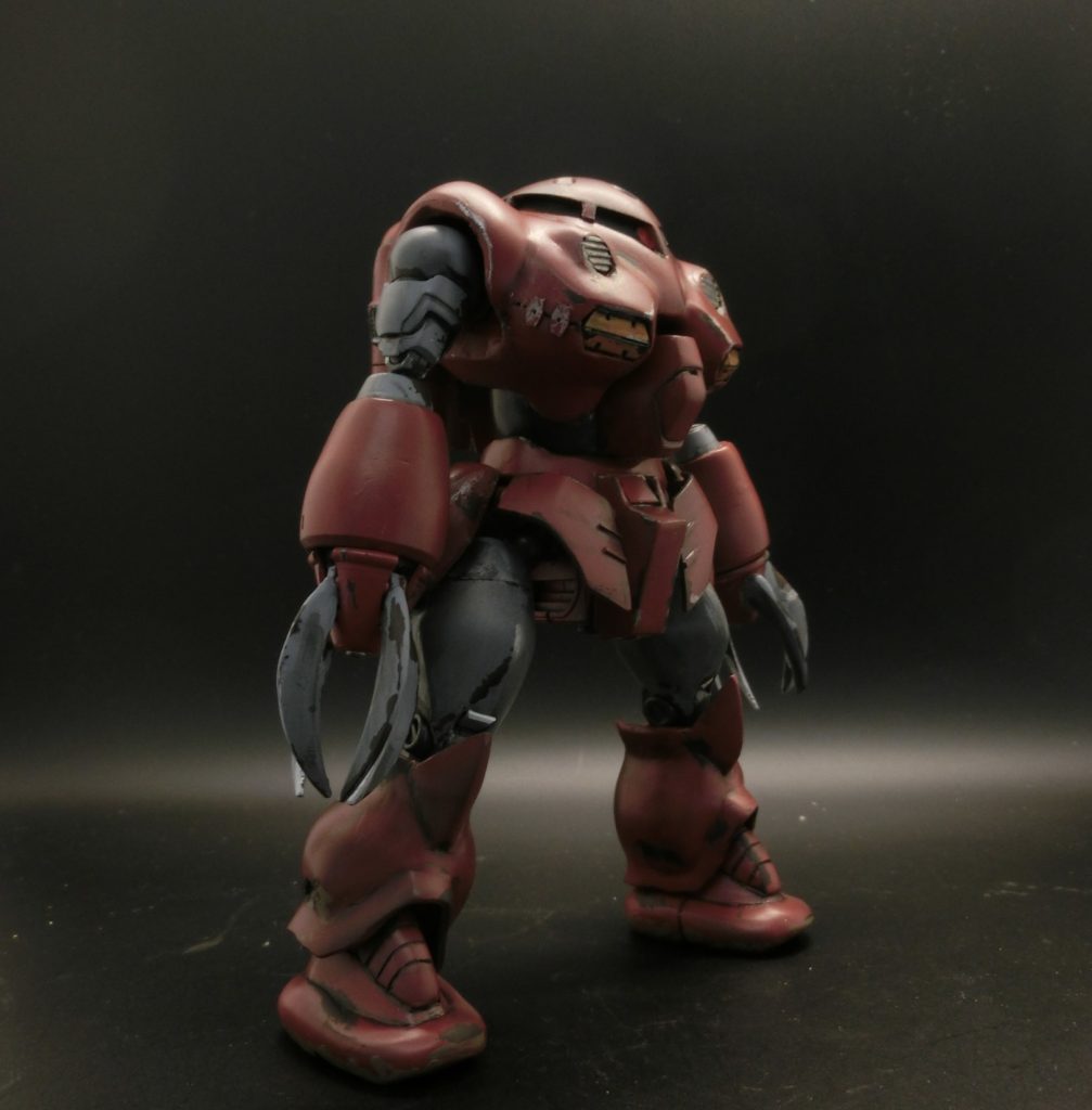 製作期間は3カ月かかりました。使用したパーツは下記のとおりです。次はオリジンゴックに挑戦します。・HGズゴック(頭部、腕、ランドセル)、HGズゴックE(胴のみジャンク品をヤフオクにて購入)、マンロディ(予備のパーツで腕を製作)、FGザク(足)、バーニア(ビーム砲)、大破したガンダム(足関節)