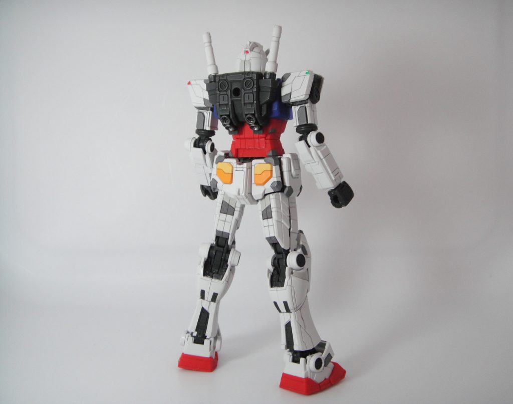 プレバンで取り扱いがあったときに購入したものですが、やっぱり現地で体験するとガンダムドック付きのものが欲しくなります(現地では売り切れでした)。