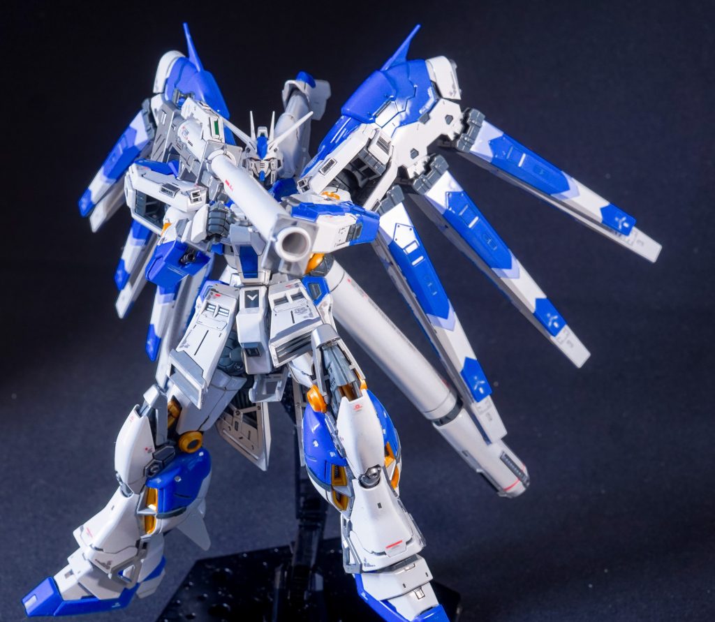 RG 1/144 Hi-νガンダム＆ハイパー・メガ・バズーカ・ランチャー–5枚目/制作者：しるばにあ