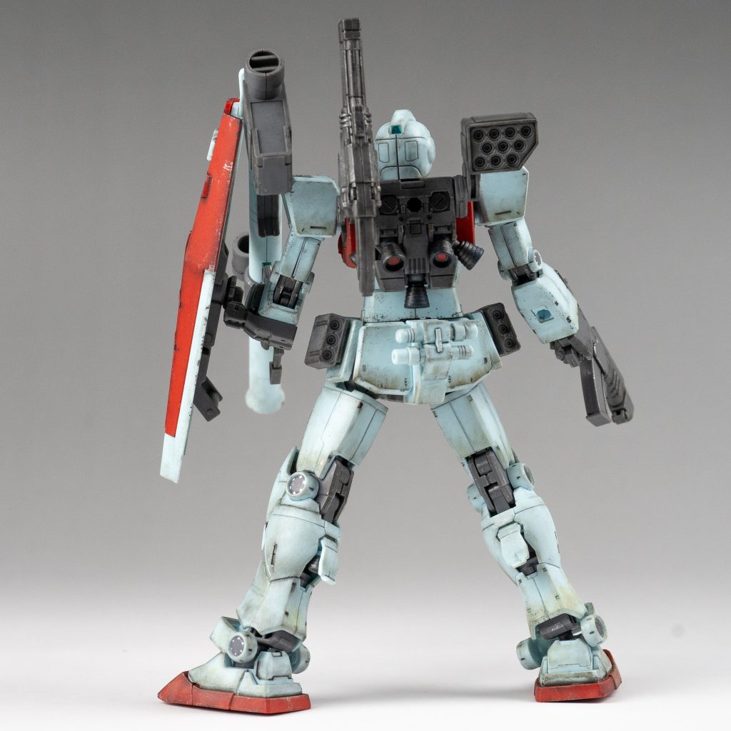 HG ジム (ショルダー・キャノン装備/ミサイルポッド装備)ウェザリング–2枚目/制作者：M.マウス Ver.Le