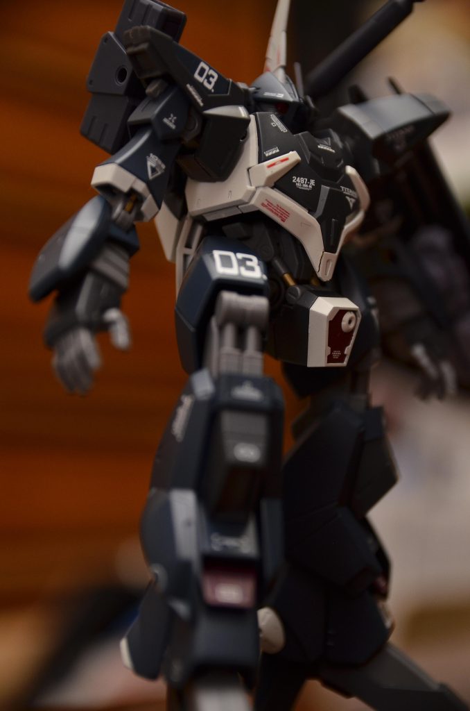 バーザム–3枚目/制作者：IKEZWORKS