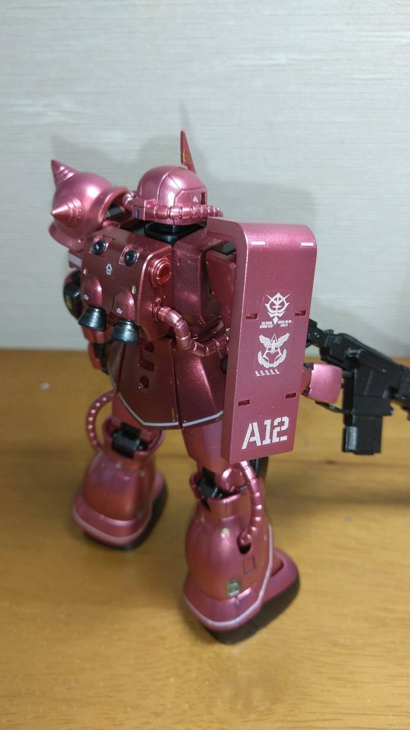 ザク–4枚目/制作者：鈴木 英介