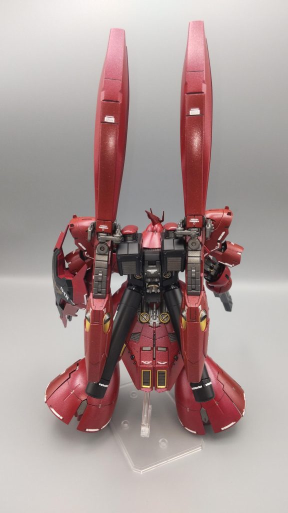 背面