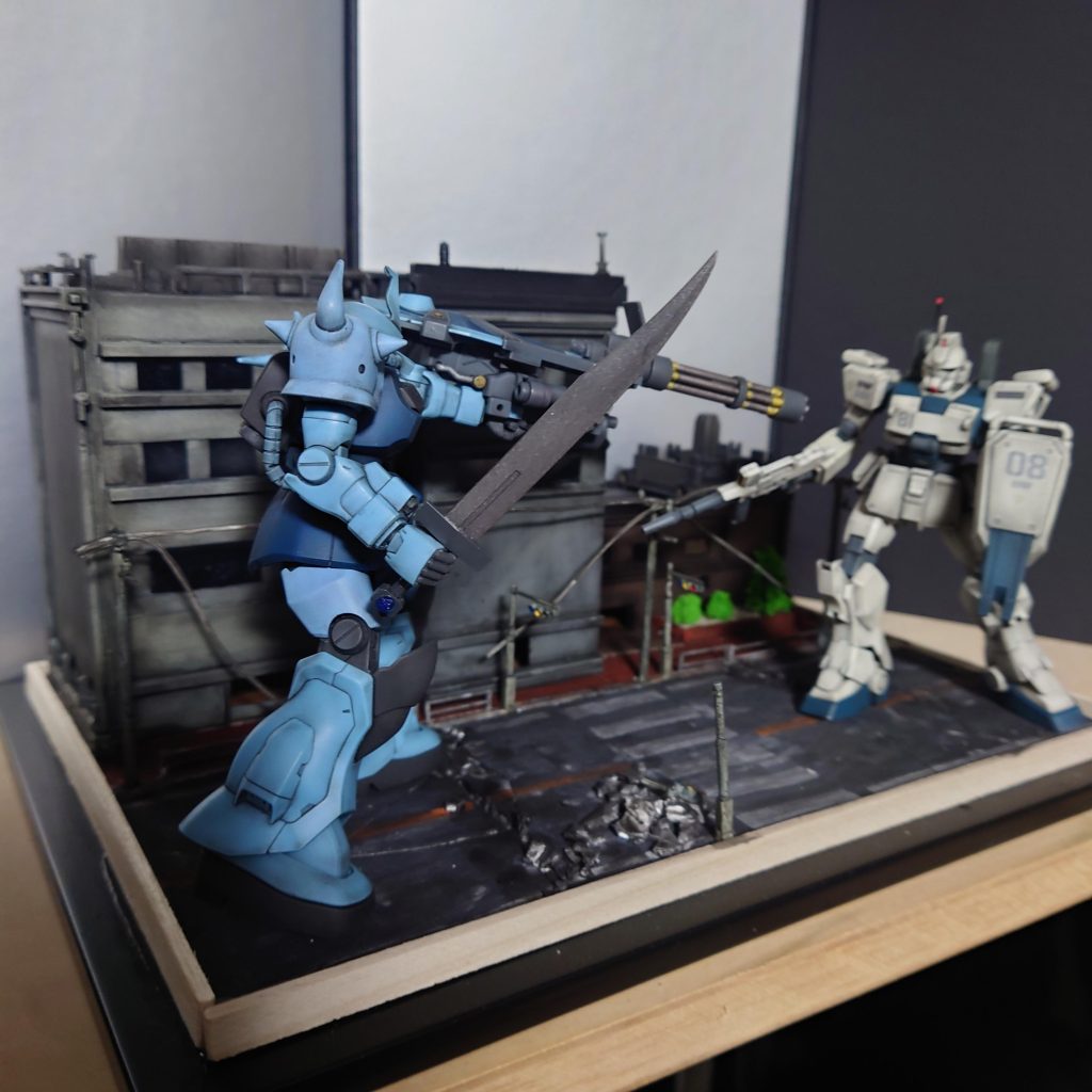 土台をもう少し大きくすれば良かったなと後悔してます!(笑)狭い!!