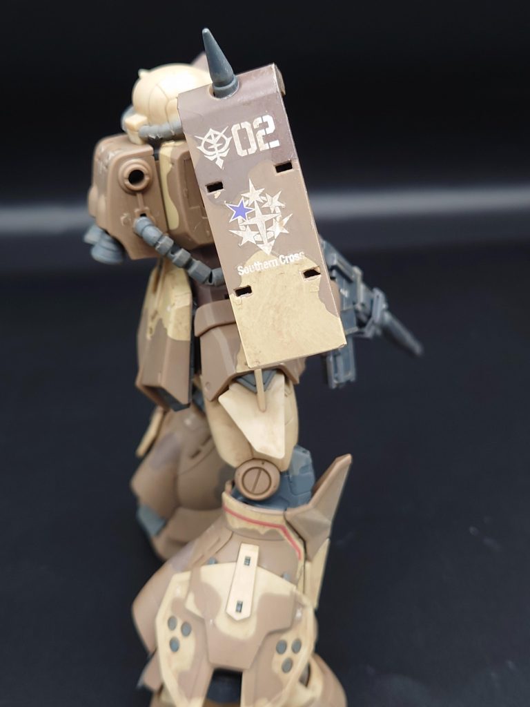 悪名高い迷彩デカールも、数を、こなすとだんだん上達するもんですね（笑）