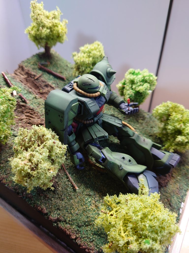 バーニィ、あいつに勝てる?–2枚目/制作者：A.G ALEX