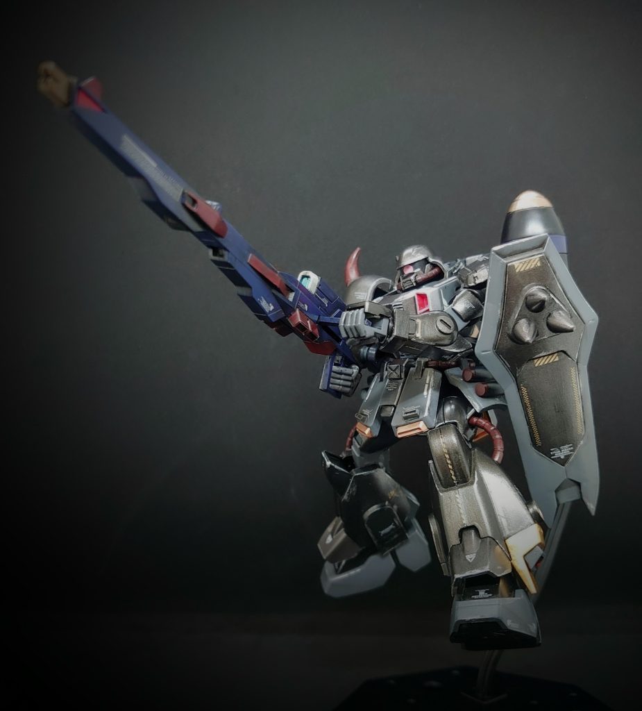 M1500オルトロス 高エネルギー長射程ビーム砲長射程とありますが、アニメでは射程より威力の演出が強かった気がします