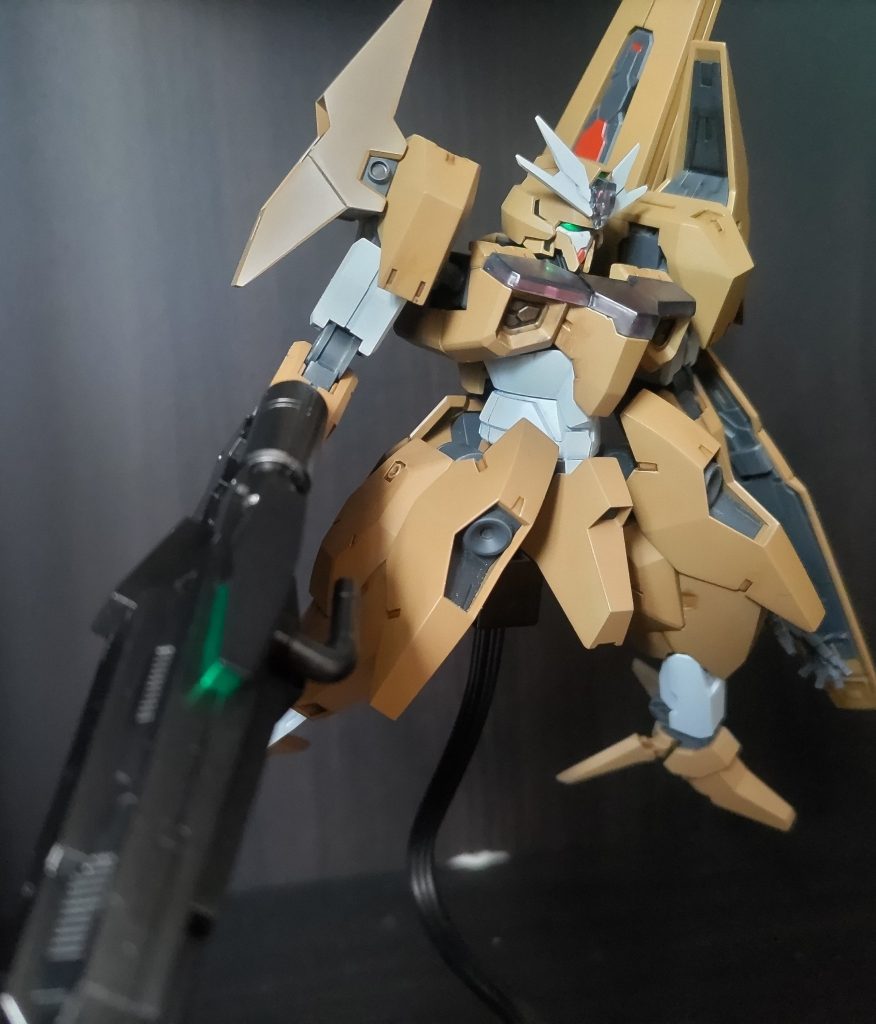 設定だとウッドブラウン系のようですが、サンドブラウンにアレンジしてみましたブラウン系のスミ入れがいい感じになった気がします