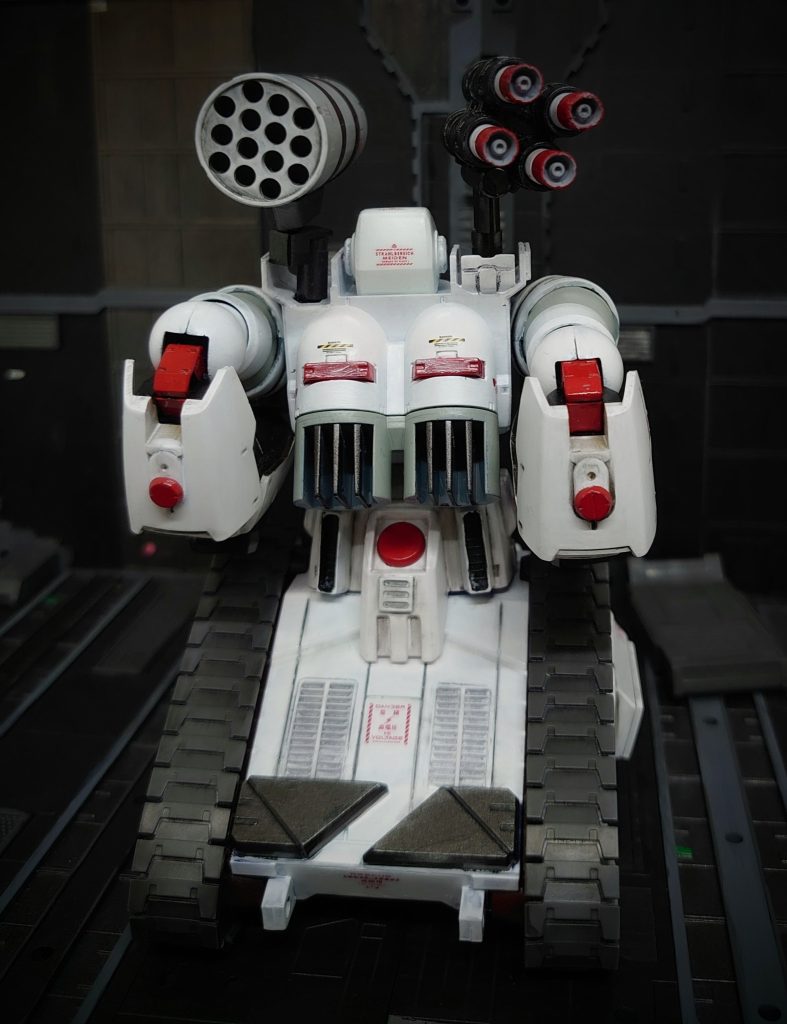 赤いデカールですが、日本語表記のものがあり使ってみましたまた、GOODMARKのデカールは貼付け後に薄いしーとを外すことを最近気づきました💦お恥ずかしい💦