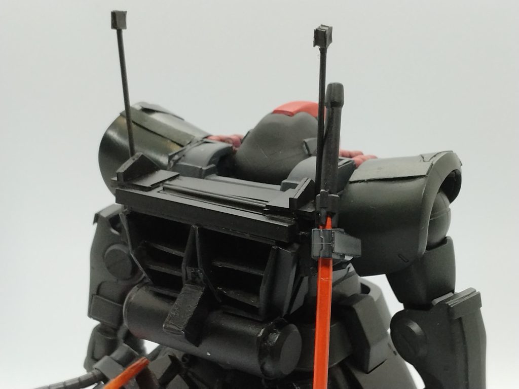 ほぼ自作のバックパック残党軍ドワッジ見ながら制作、　プラ版で作りました