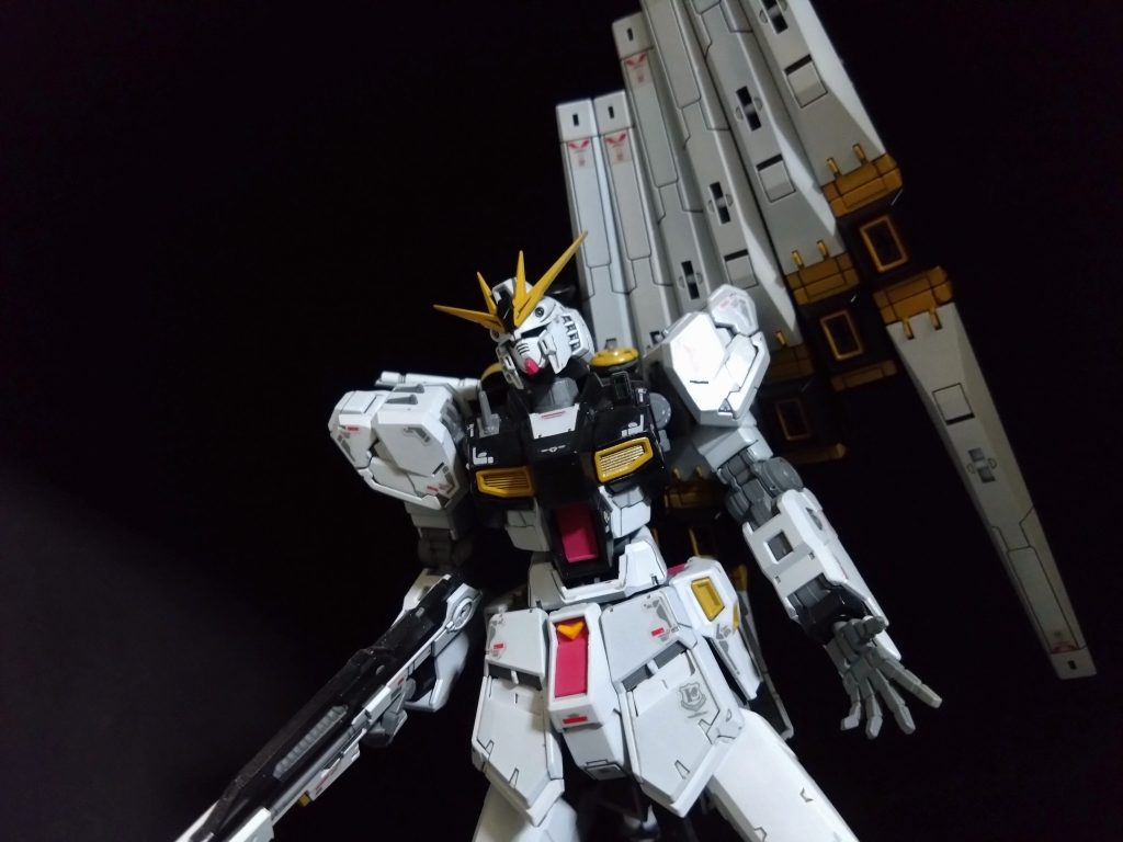 RG νガンダム–2枚目/制作者：あきら