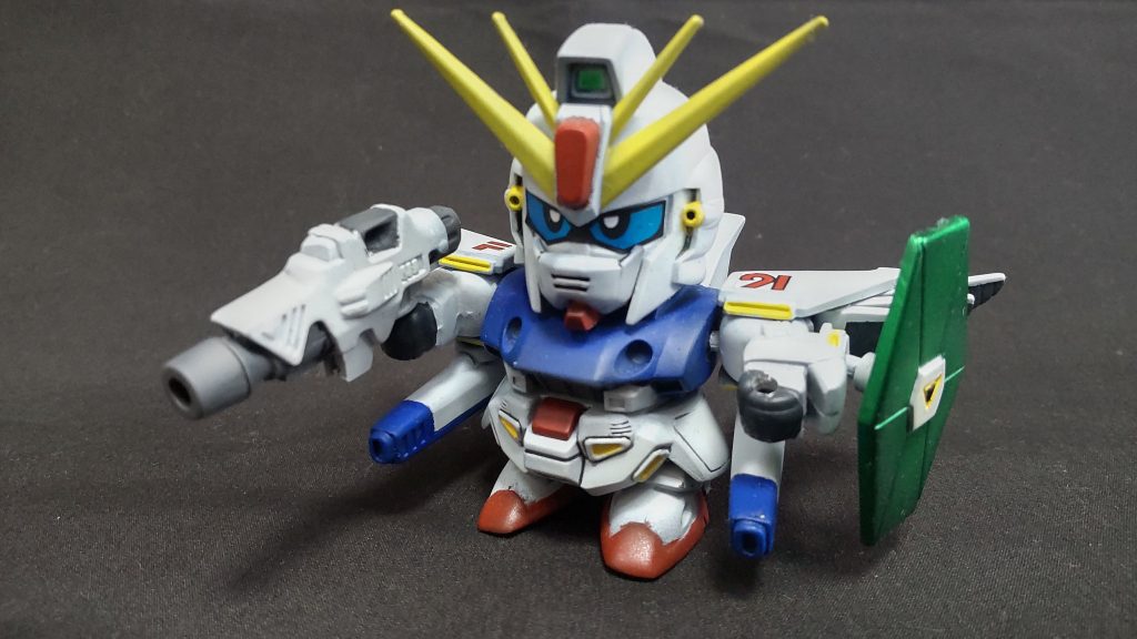 ライフルも塗装しております。写真には載せてなかったですが弾薬も塗装してます。