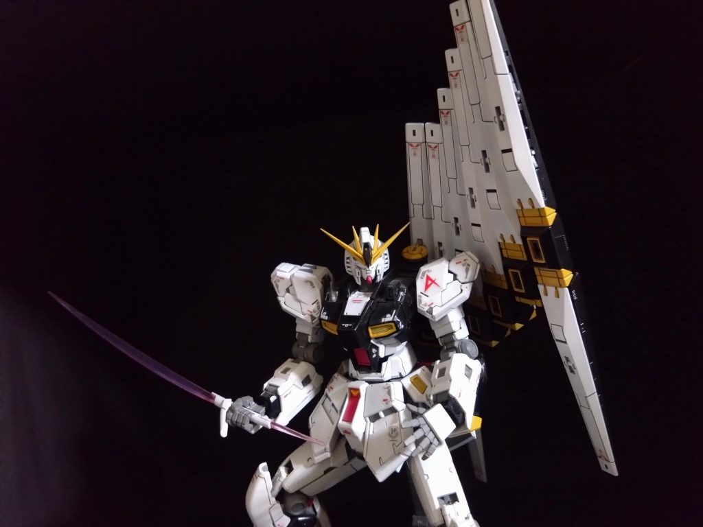 RG νガンダム–4枚目/制作者：あきら