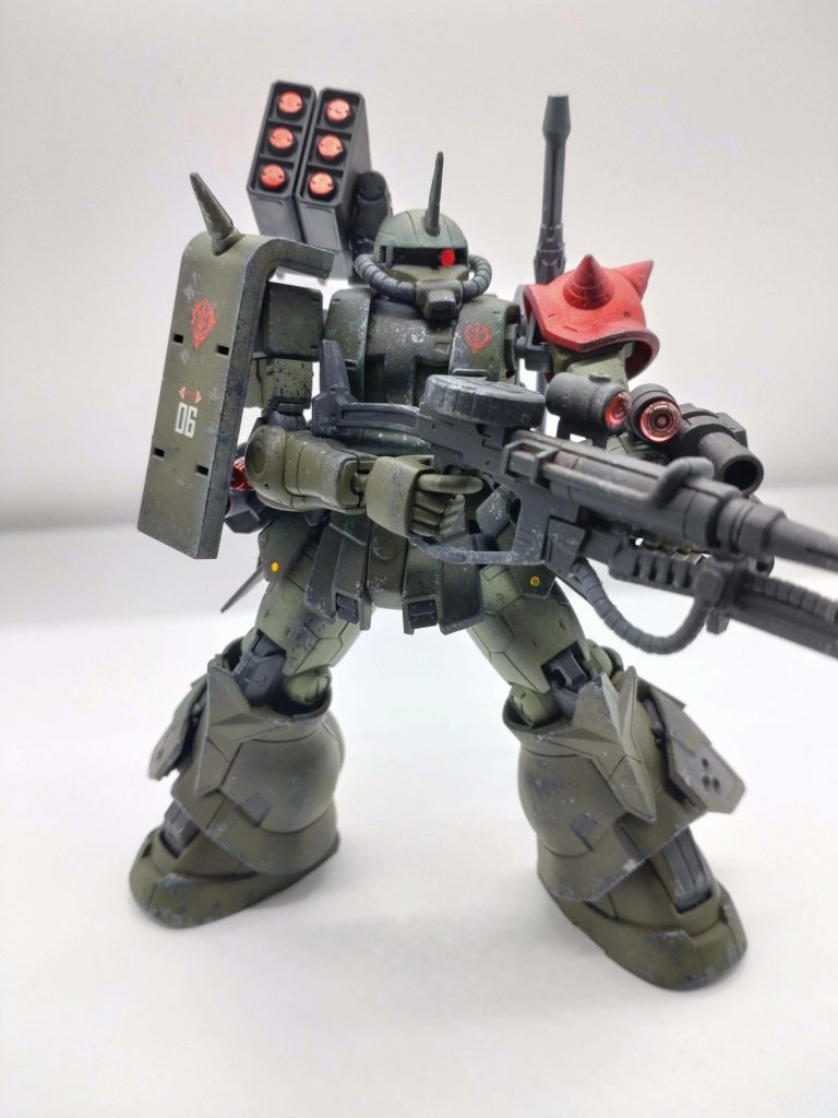 各部にネオジム磁石を埋め込み、武装を追加しカスタム仕様に出来ます。