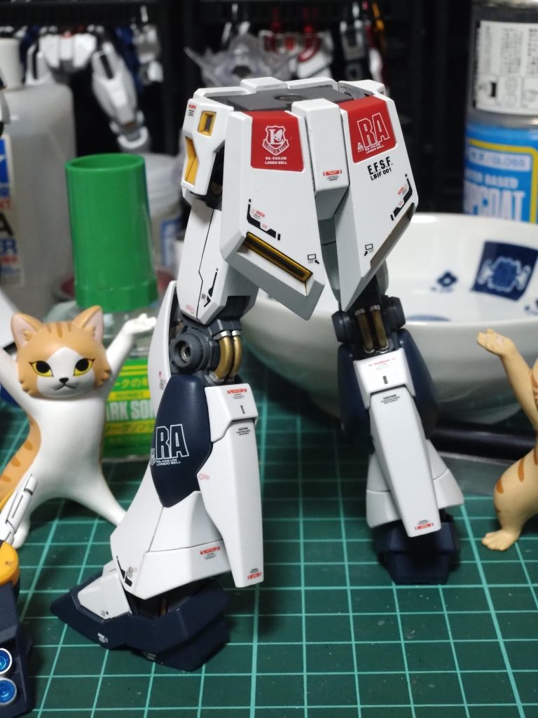 デカール貼り途中 ②