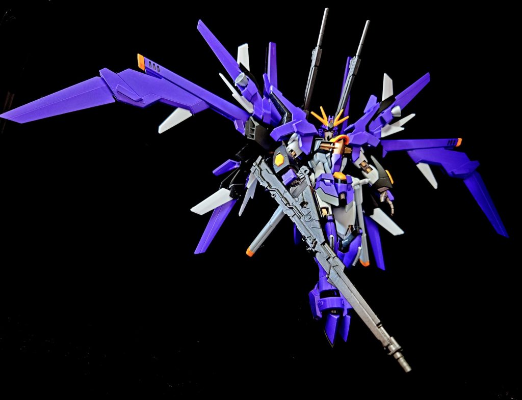 シュトゥルムスヴァーハーにデルタカイの主翼を付けたのでシルエットがめちゃくちゃ変わって個人的お気に入りポイント