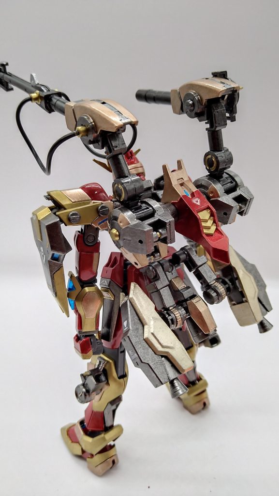 バックパック:アスモデウス+30mm両腕+30mmオプションパーツ腰バーニア:ヴィダール+バルバトス踵+ウェーブのバーニアその他:コトブキヤジョイントセット