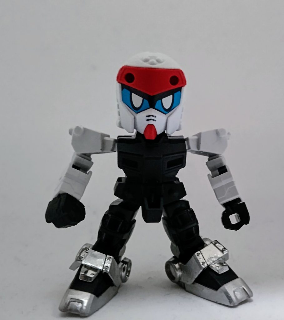 軽装態がこちら。腕はクロスシルエットとビルドバーニングで組み合わせました。