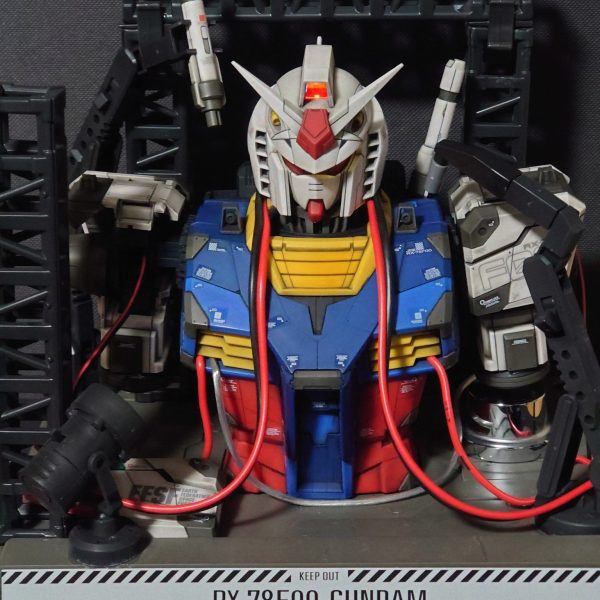 地球連邦軍新型MS開発途中！