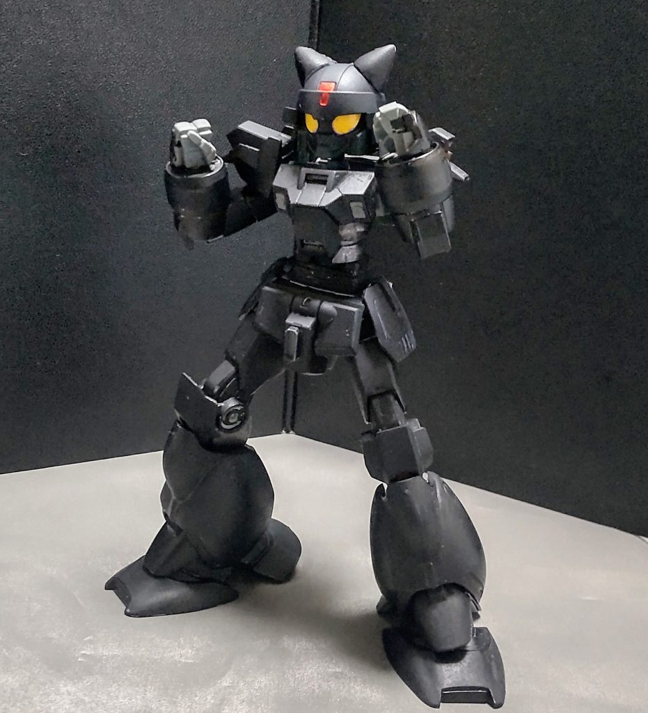 デミ鉄人28号と同じように腕の可動部を増やしてあるので、ファイティングポーズも取りやすくなってます。