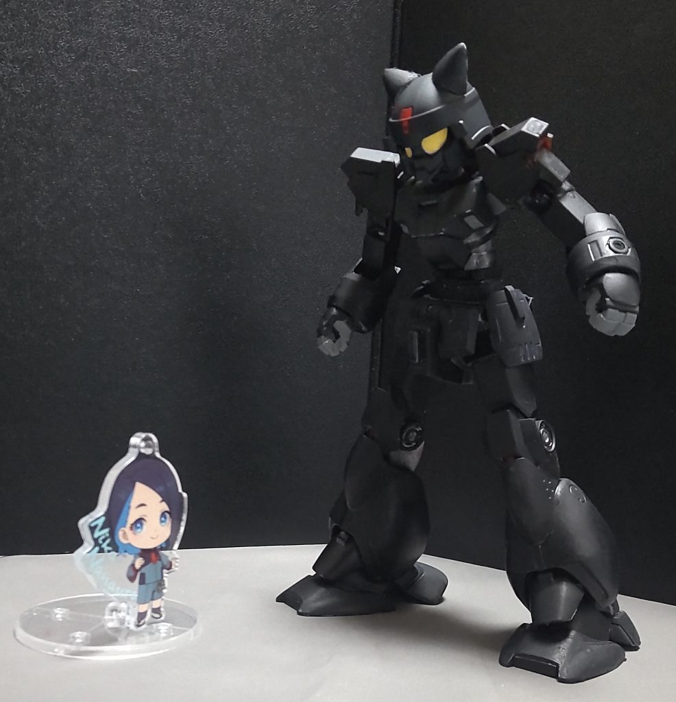 ニカ「ええっ!こんな所にロボット!?」