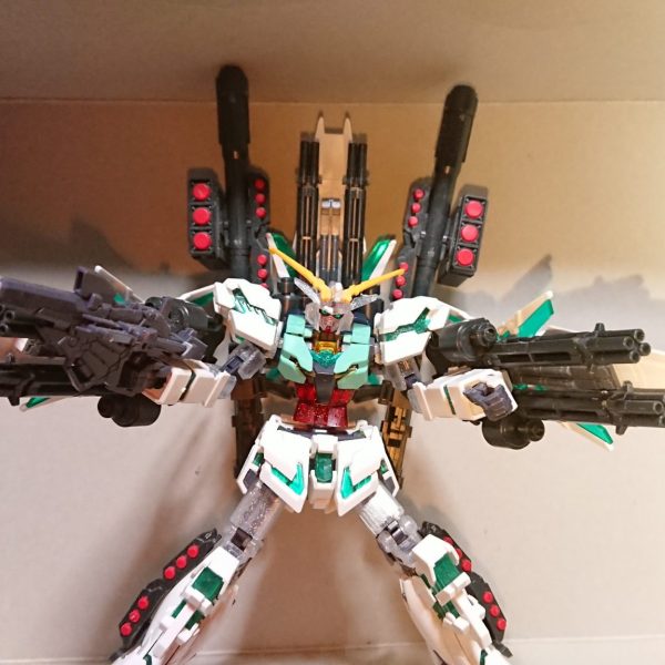 FAユニコーンガンダム+コアガンダム