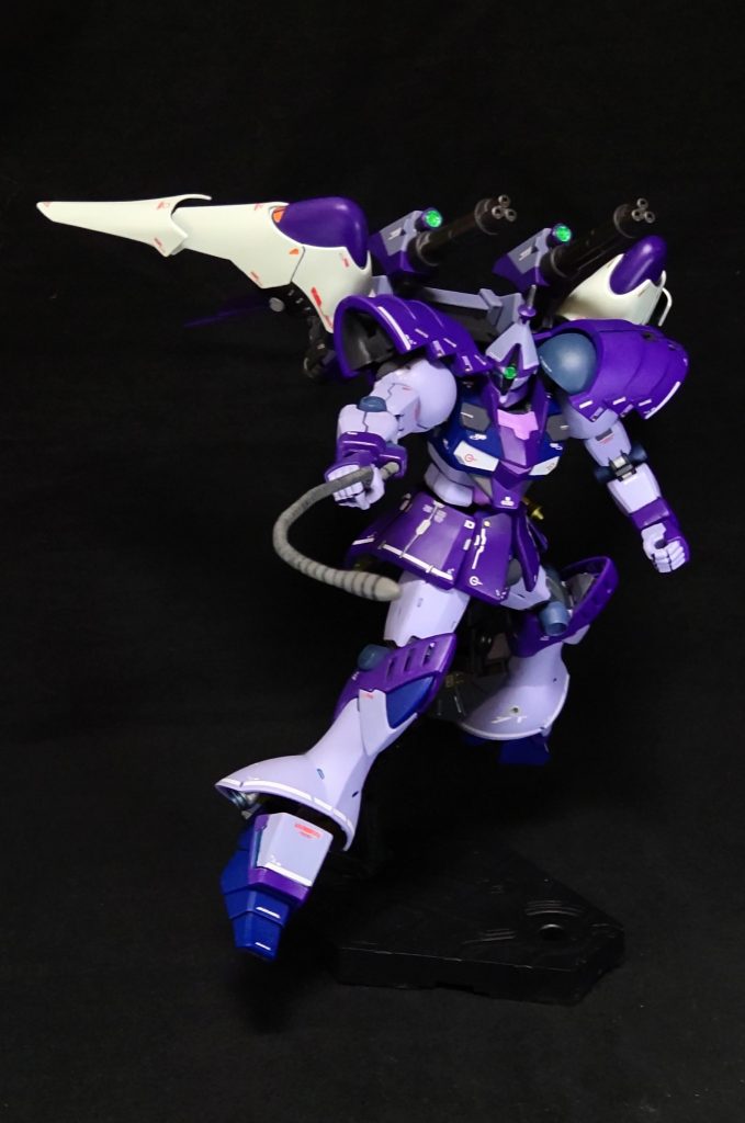 謎武装のヒートロッドをも装備させてみました。