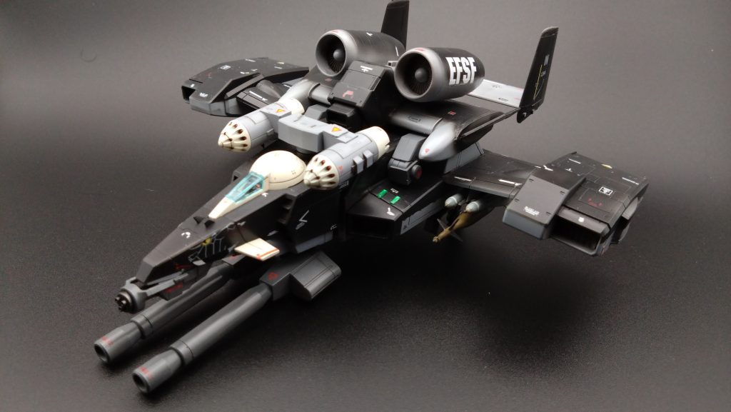 Gファイター重装爆撃型Gファイターのバリエーション機のひとつでRGM-79Vナイトシーカー用の支援戦闘機として開発され少数精鋭奇襲部隊の情報収集・トーチカやMSなどの守りが固くて突破が難しい地域や通信施設などの重要施設などの地上目標や近接航空支援ができる副次的任務をこなすことを可能にした高機動高火力特化した攻撃支援型Gファイター