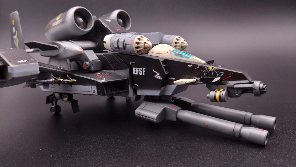 RGM79-Vを主力とした第46夜間強襲・急襲空挺特務部隊ナイトイェーガのエンブレムとスネークマウスがペイントしているのが特徴