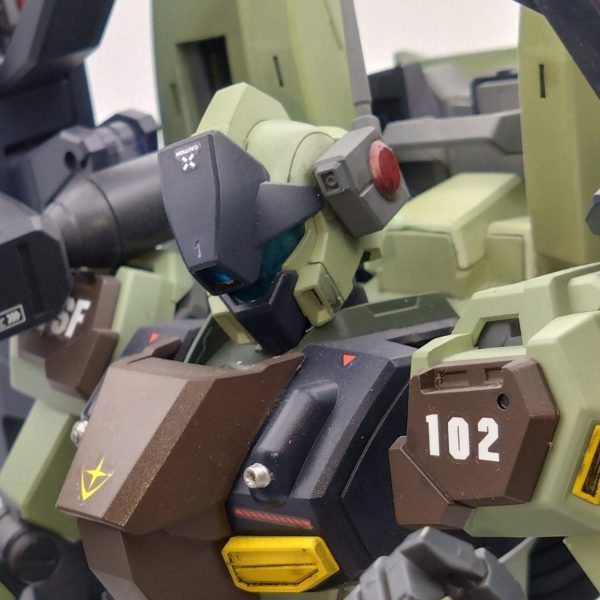 スタークジェガン　フィリップ・ヒューズ機