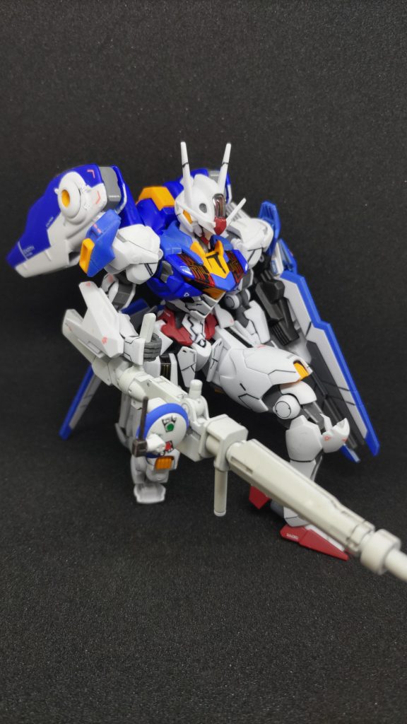 火器はチュチュ専用デミトレーナーのライフルをエアリアル様に改修