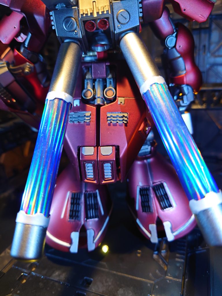 リアアーマはスラスターを稼働式に、プロペラント・タンクは延長して１００均の偏光フィルムを貼り付け。