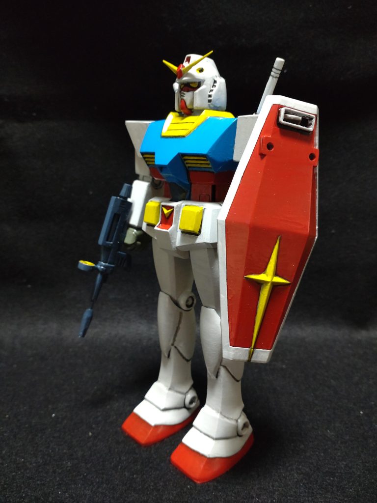 横から足首、もとい太ももは腰部に接着 ほぼ固定モデル