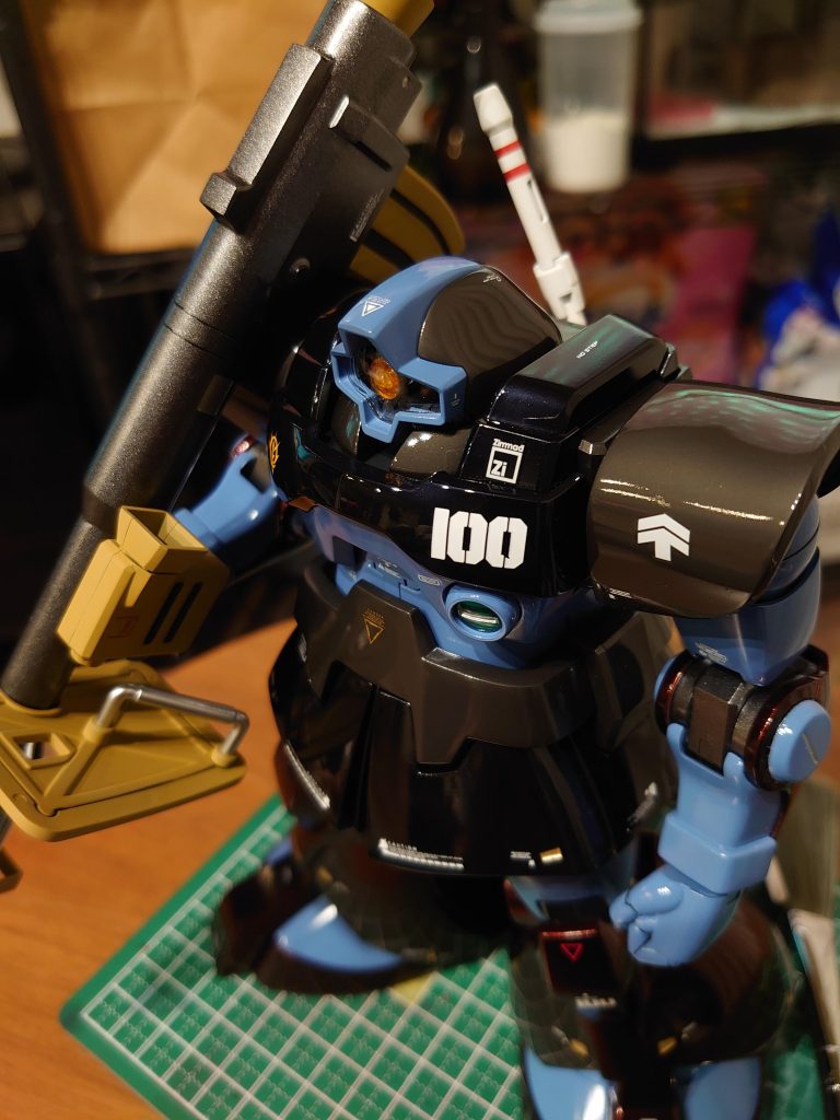 ROBOT魂のリックドム~リアルタイプカラー~に寄せてカラーリングしてみました。