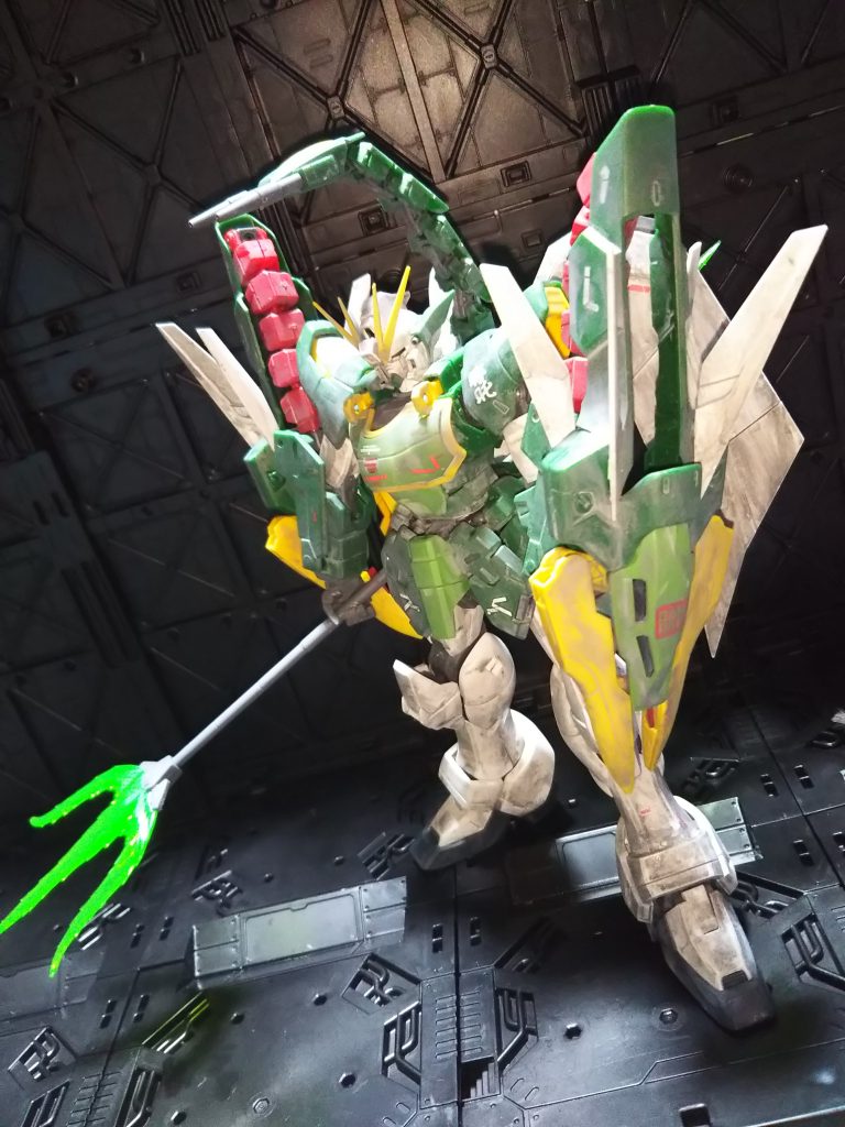 Mr.ウェザリングカラーのマルチグレーを塗るだけで全体が引き締まる