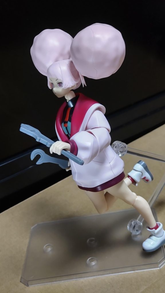 完成イメージはこんな感じで、両手に大型工具を携えた異様に戦闘力数値の高そうな見た目をしておりますね。 今回は動画も用意しましたのでそちらもご覧頂ければと思います。https://youtu.be/GFKCQEcD5FA