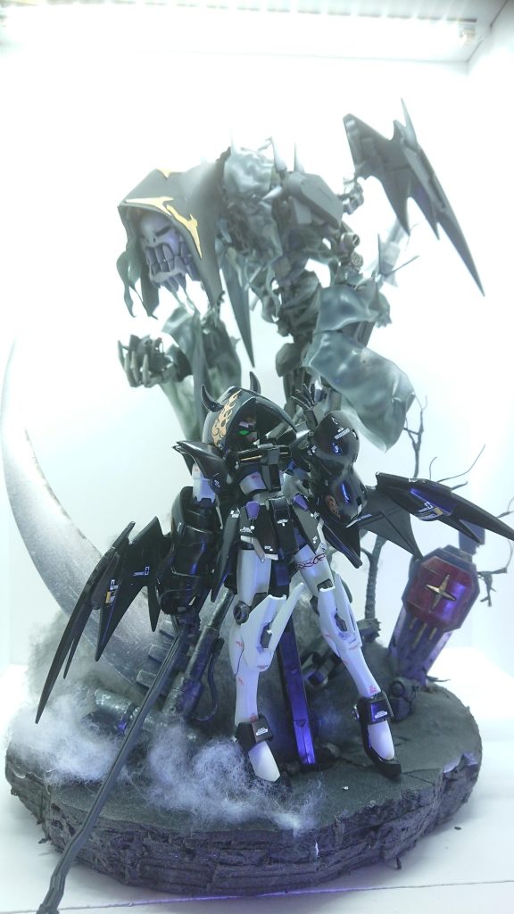 死神と少女完成いたしました❗幻想的なジオラマを作成したいなってことで以前作成したデスサイズルナHGを物語風に死神に守られるルナをテーマに作成しました