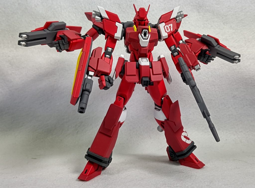 ブラッディ・マリー形態カトキ版のブラッディ・マリーを参考にして作成したオリジナルの形態です。サブアームには連装レールガンを装備しています。