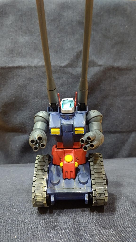 エコプラの黒下地がいい感じなのか、100均の絵の具でもうまく塗れたと思います