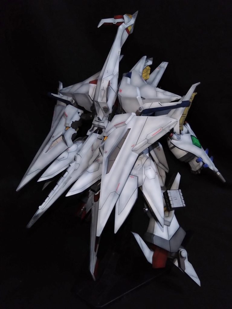 背面　　　　　　　　　　　　　　　　　　　　　　すでにデストロイ味が消えてますが違和感なく？設置できました