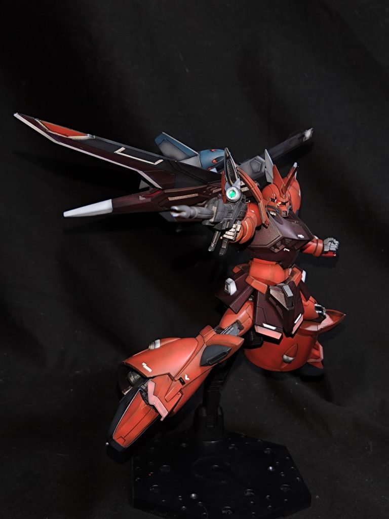 ライフルのデザインも元祖ゲルググに似せていて良き感じでした。　　　　　　　　　　　　　　　　そして何気に元祖より取り回しも良さそう